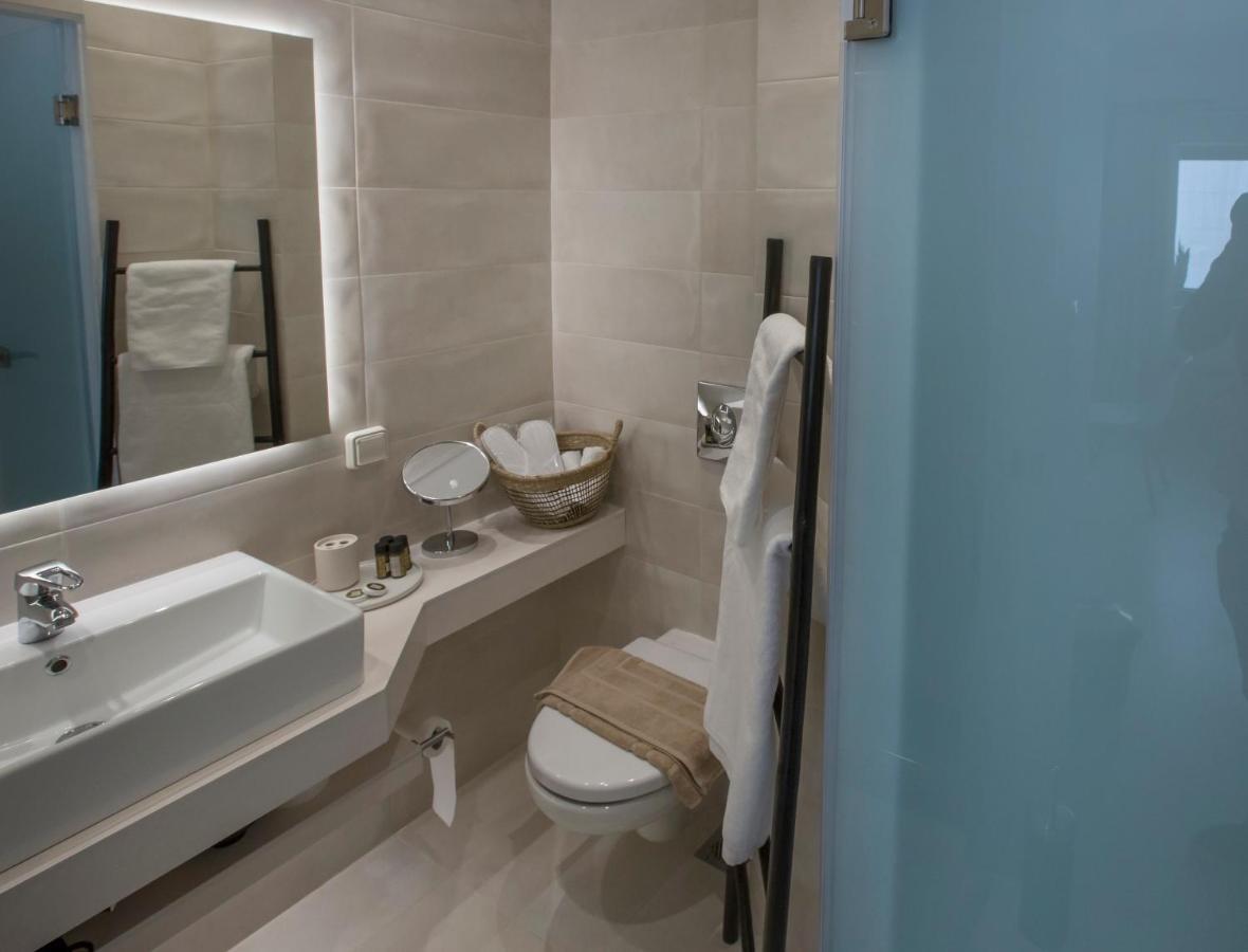 Ermou Stylish Suites By Ghh Athènes Extérieur photo