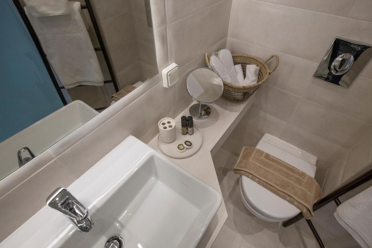 Ermou Stylish Suites By Ghh Athènes Extérieur photo